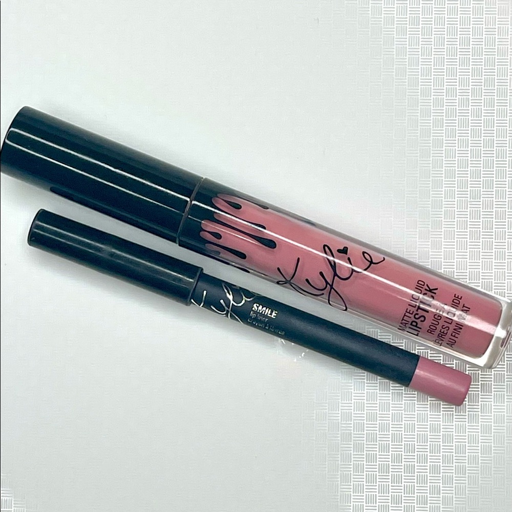 Kylie Cosmetics Smile lip kit